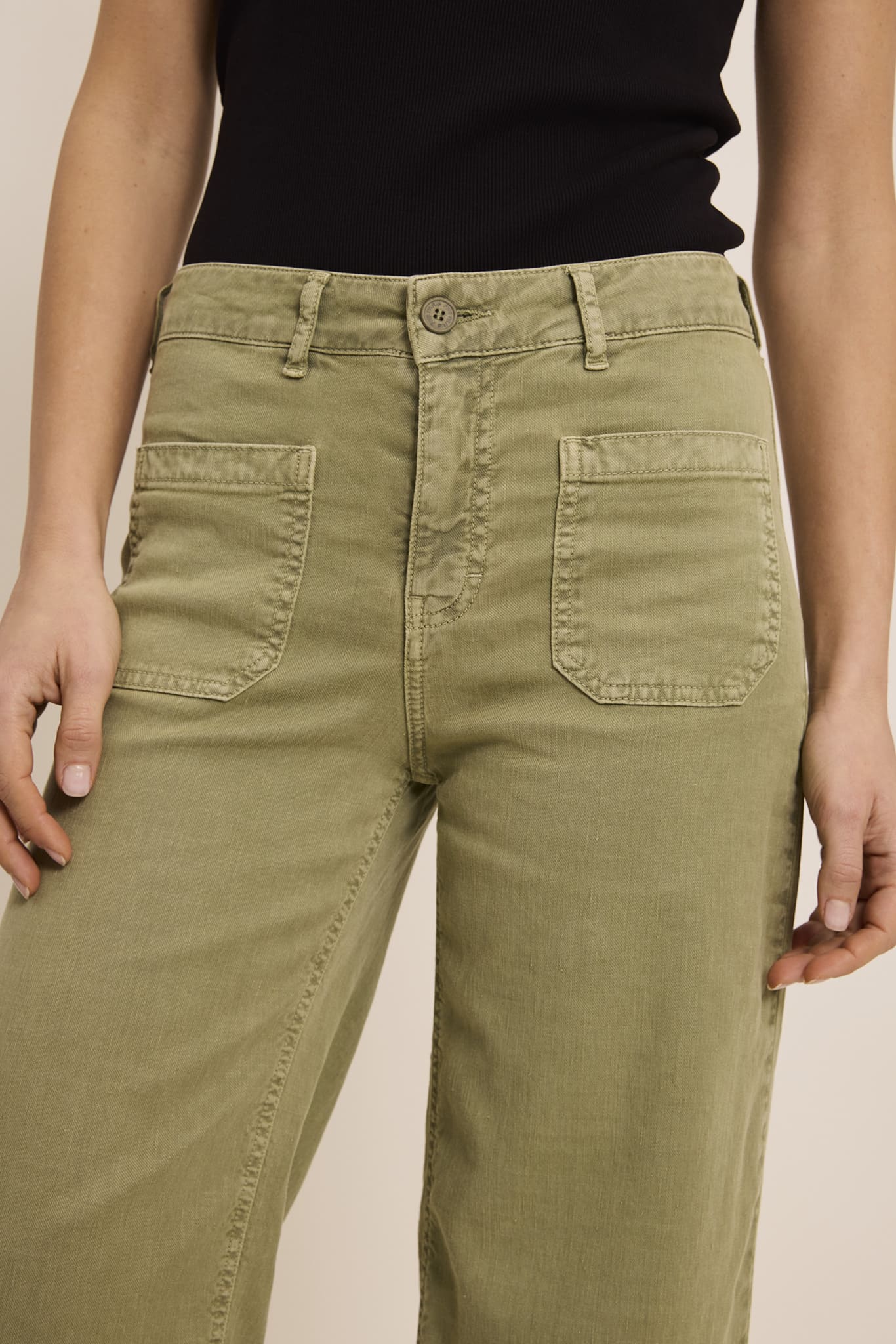 Pantalon Lucia Crop Large - Image 23